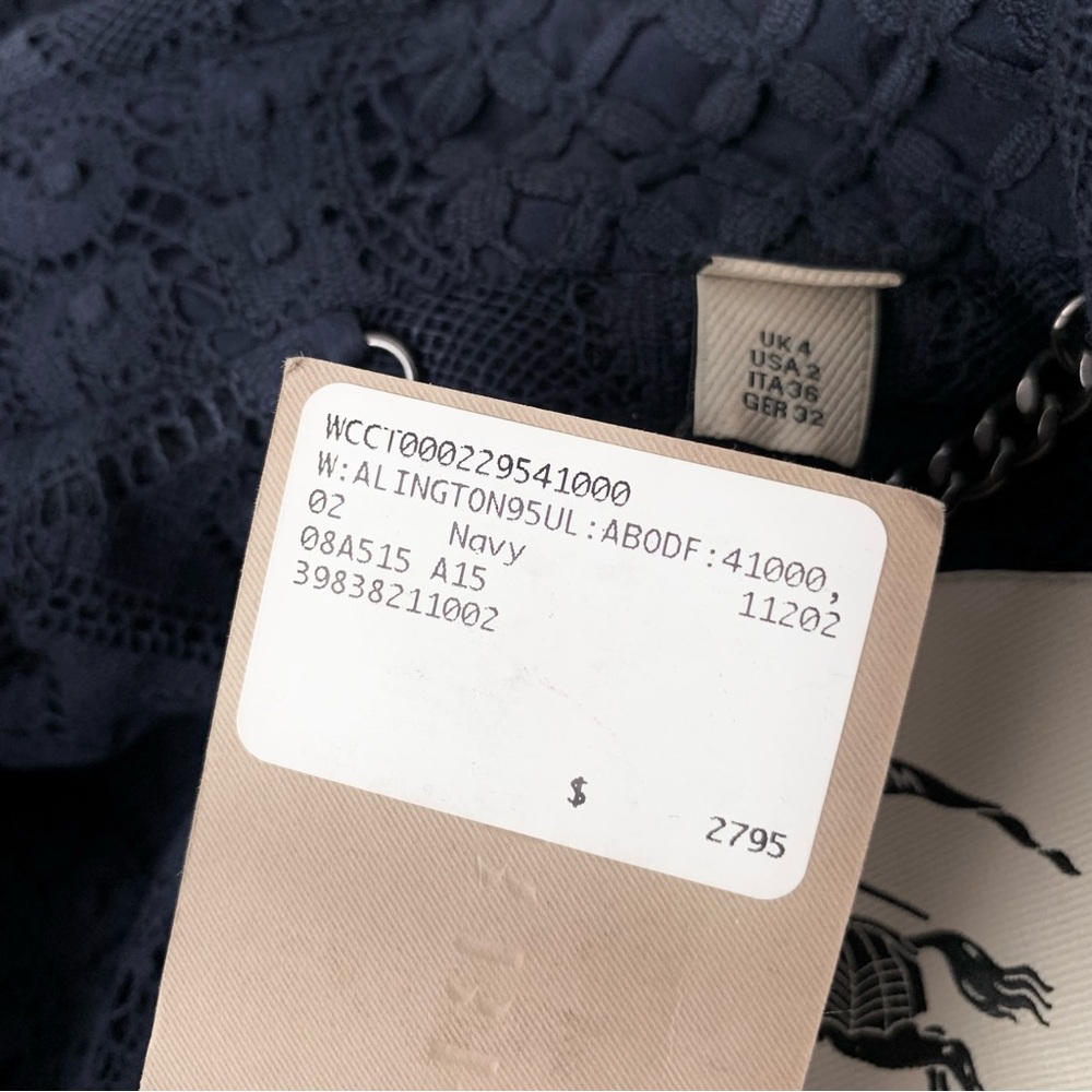 Burberry lace trench coat - Picture 4 of 16